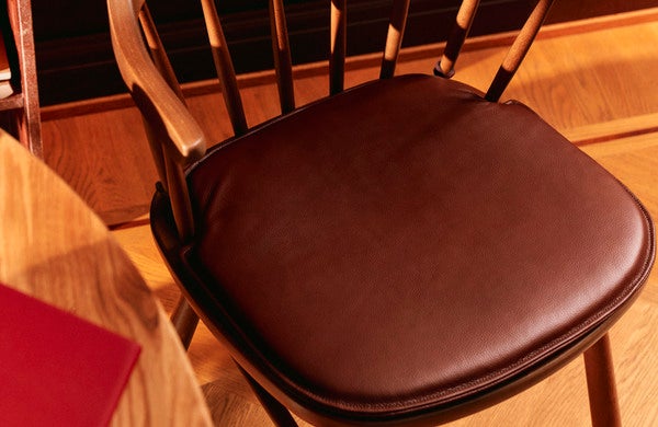 Stolab© Småland bistro chair with Småland bistro cushion 1930 (3).jpg